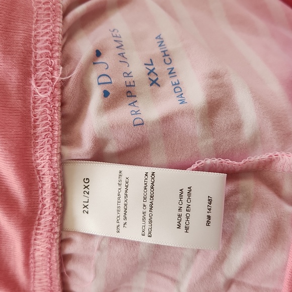 2/$50 DJ Draper James 2 Piece Lounge Set Stripes - Picture 8 of 10